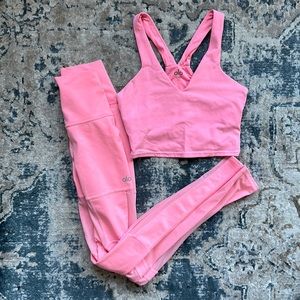 Cute Alo yoga workout set